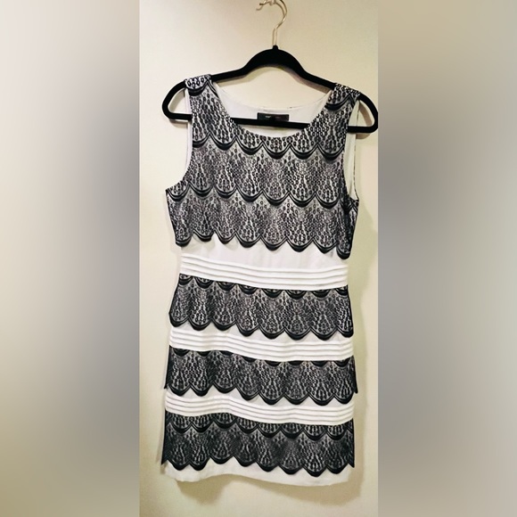 BCBGMaxAzria Dresses & Skirts - BCBG MAXAZARIA dress Black and white lace/silk